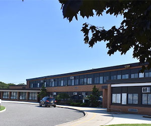 Albany Avenue School Image